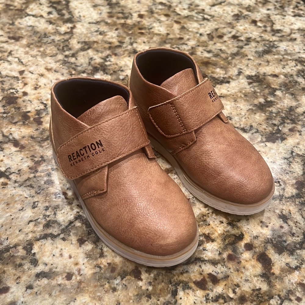Kenneth Cole Reaction shoes